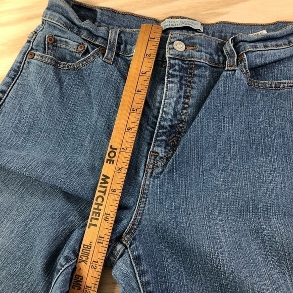 Levi’s 512 Perfectly Slimming Boot Cut Jeans Size 12 - Picture 6 of 9